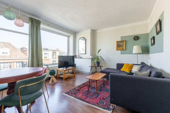 Foto 3 van Bloemenburgerhof 18