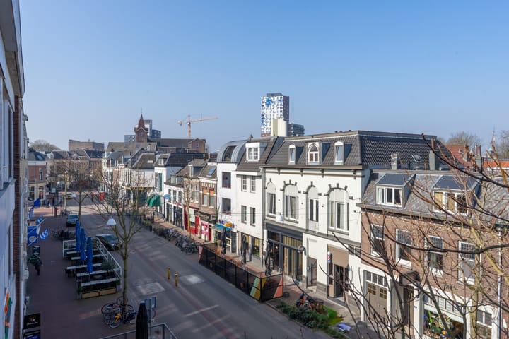 Foto 9 van Bloemenburgerhof 18