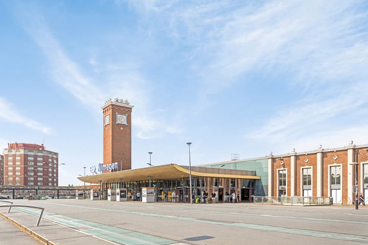 Foto 29 van Bloemenburgerhof 18