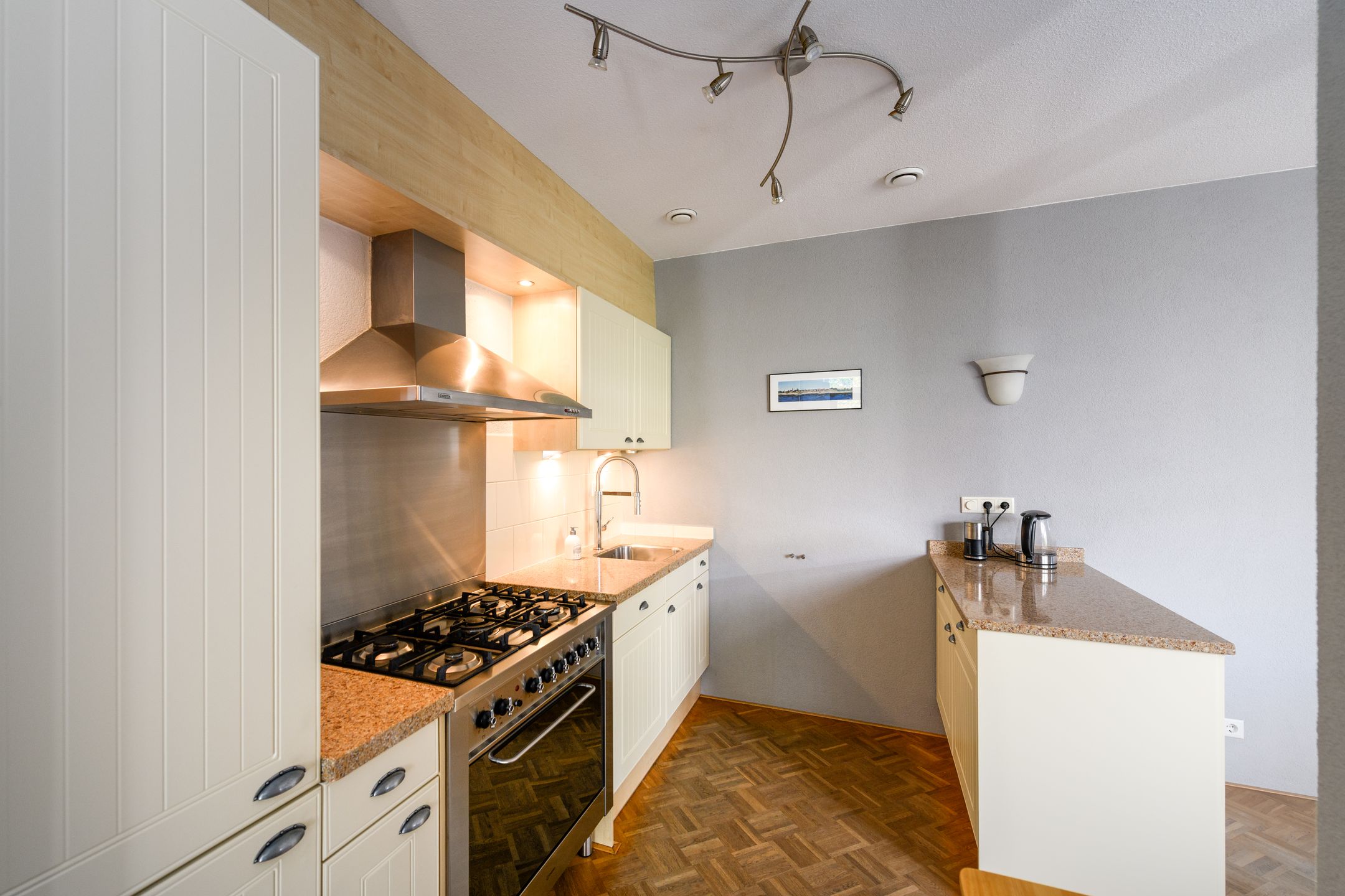 Foto 3 van Willem Frederiklaan 1