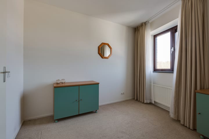 Foto 24 van Burgemeester van Oostenweg 1-N