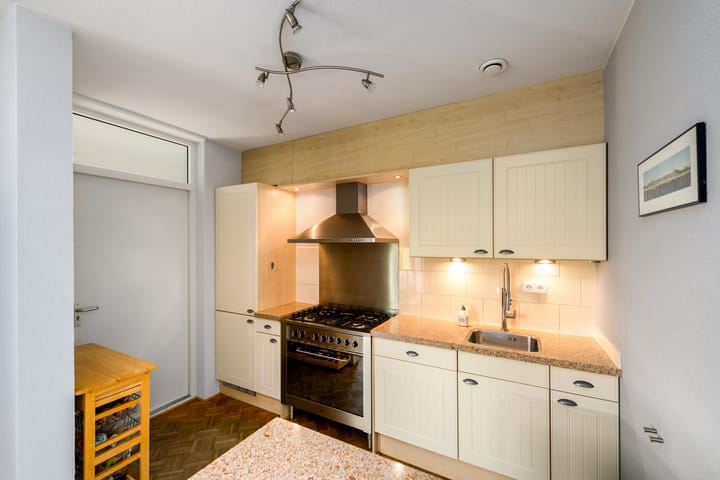 Foto 14 van Willem Frederiklaan 1