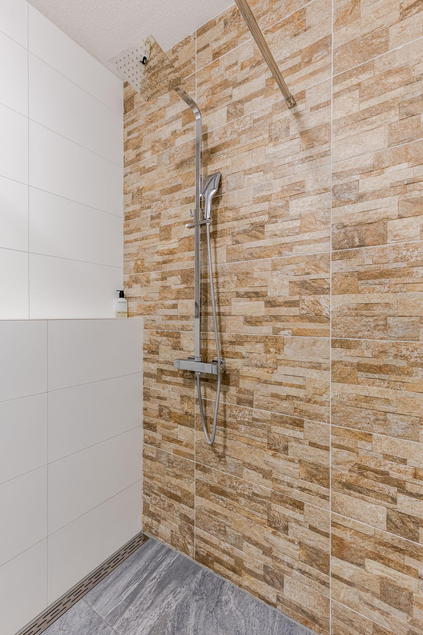 Foto 19 van Osdorper Ban 597