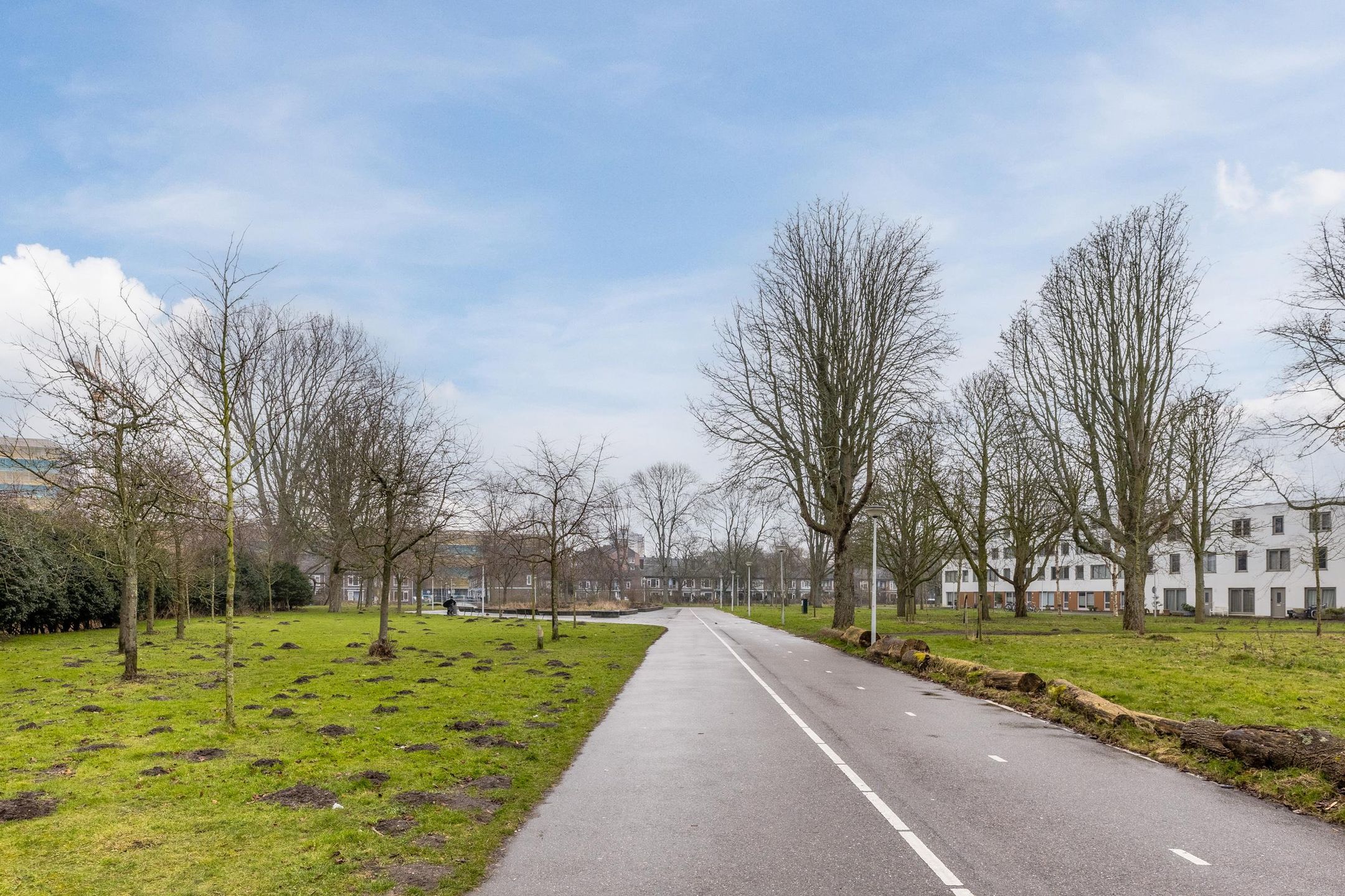 Foto 33 van Osdorper Ban 597