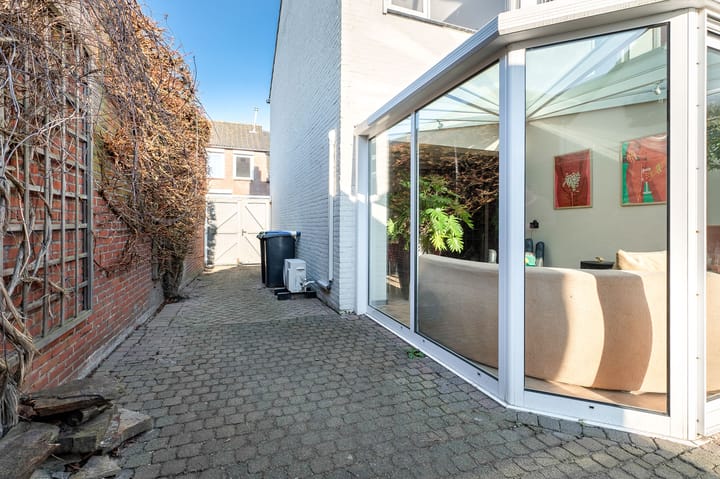 Foto 49 van Bergsestraat 89