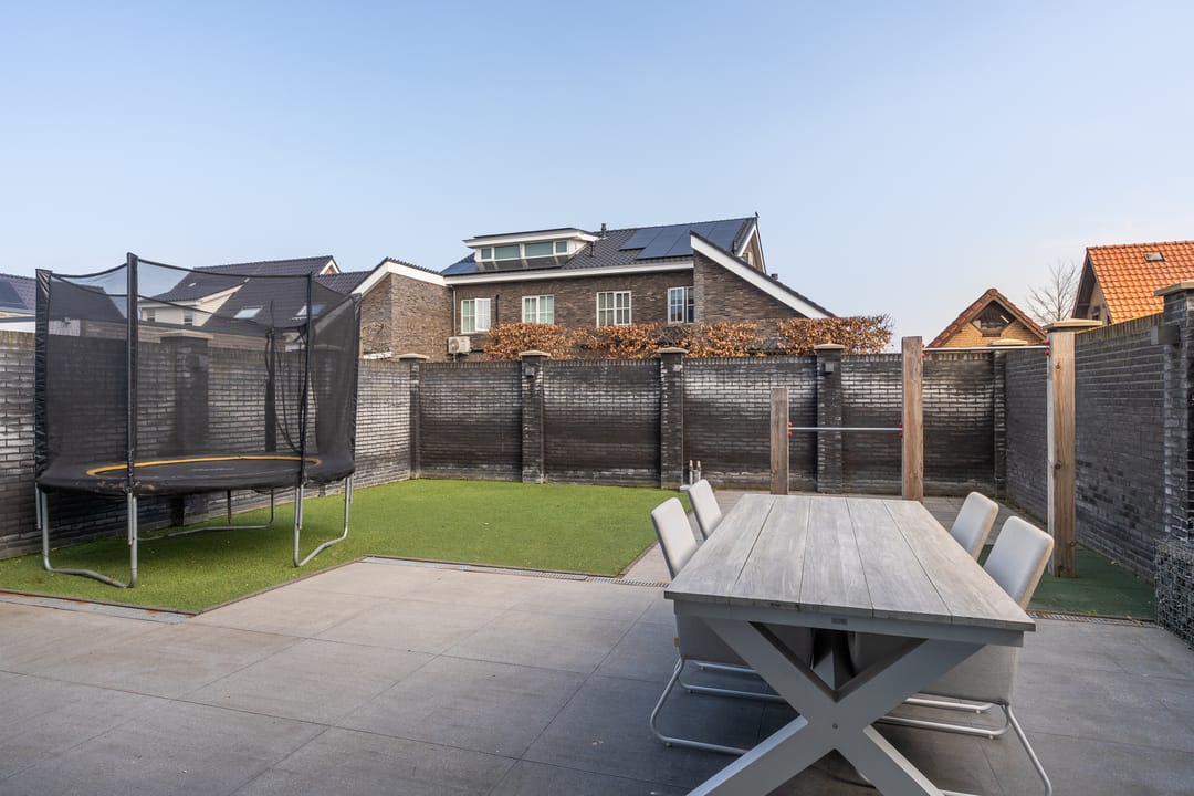 Foto 32 van Dominee Bakkerushof 47