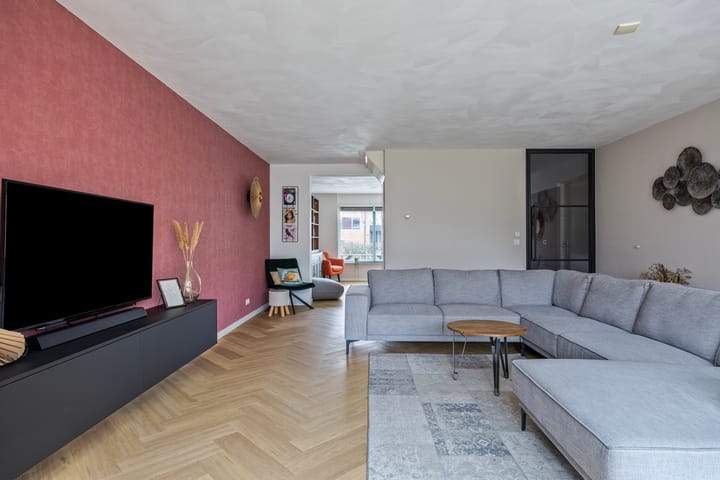 Foto 12 van Virgo 62