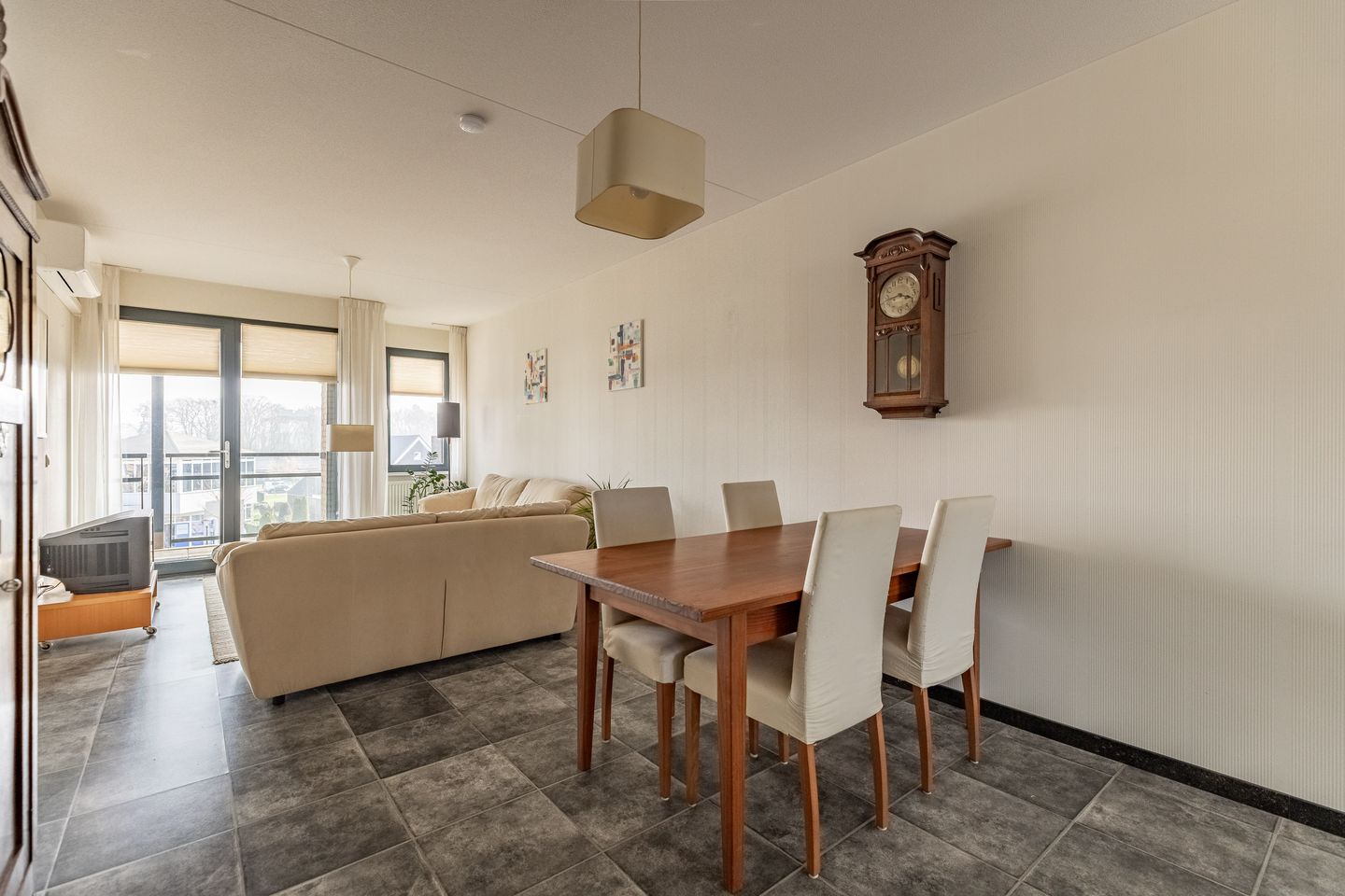 Foto 29 van Raadhuisplein 36