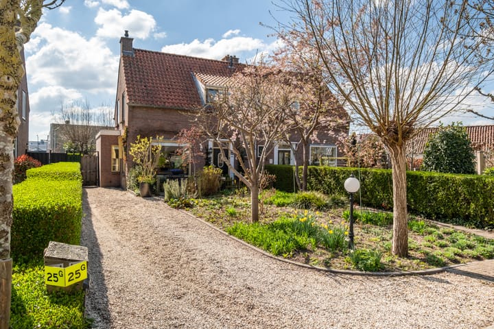 Foto 5 van Barwoutswaarder 25-G