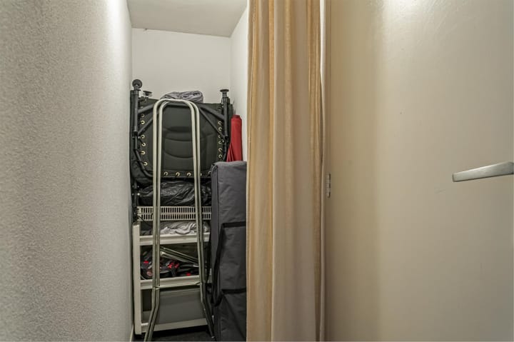 Photo 25 of Jac. van Vollenhovenstraat 333