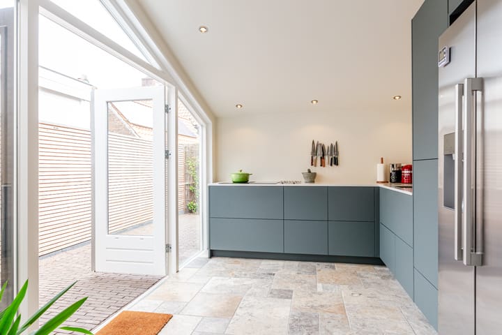 Photo 11 of Nonnenstraat 2