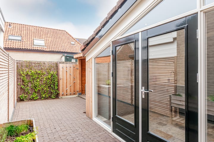 Photo 31 of Nonnenstraat 2