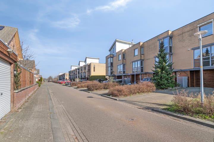 Foto 39 van Henk Sprengerweg 24