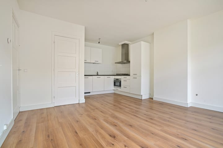 Foto 3 van Alblasstraat 5-2