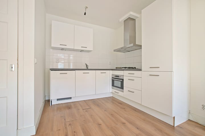 Foto 4 van Alblasstraat 5-2