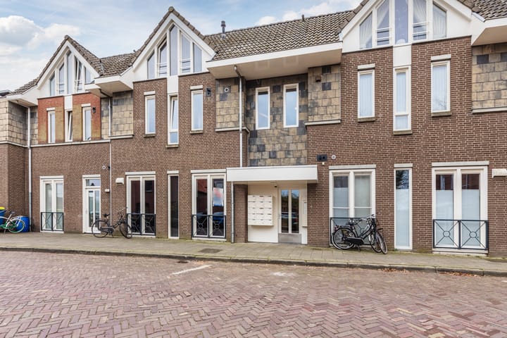 Foto 5 van Helenastraat 2-G1