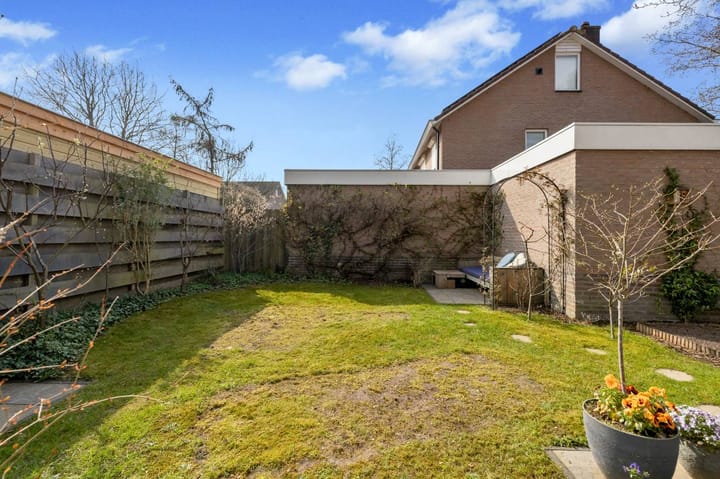 Foto 35 van Pskovlaan 11