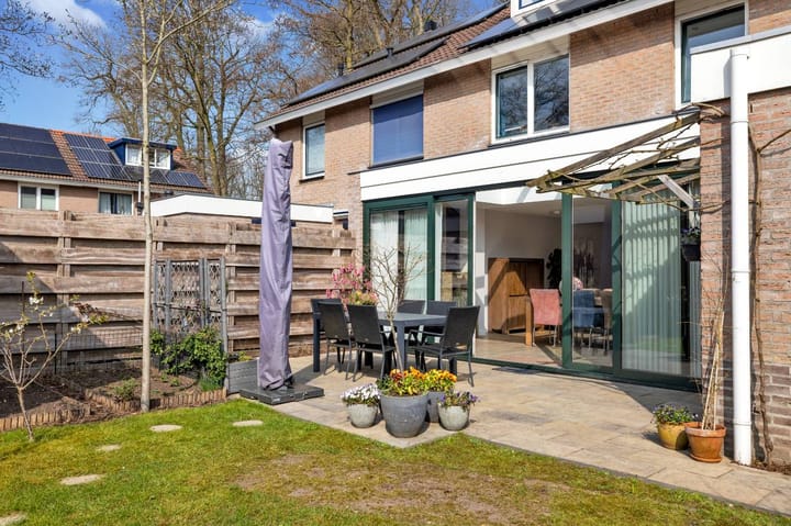 Foto 38 van Pskovlaan 11