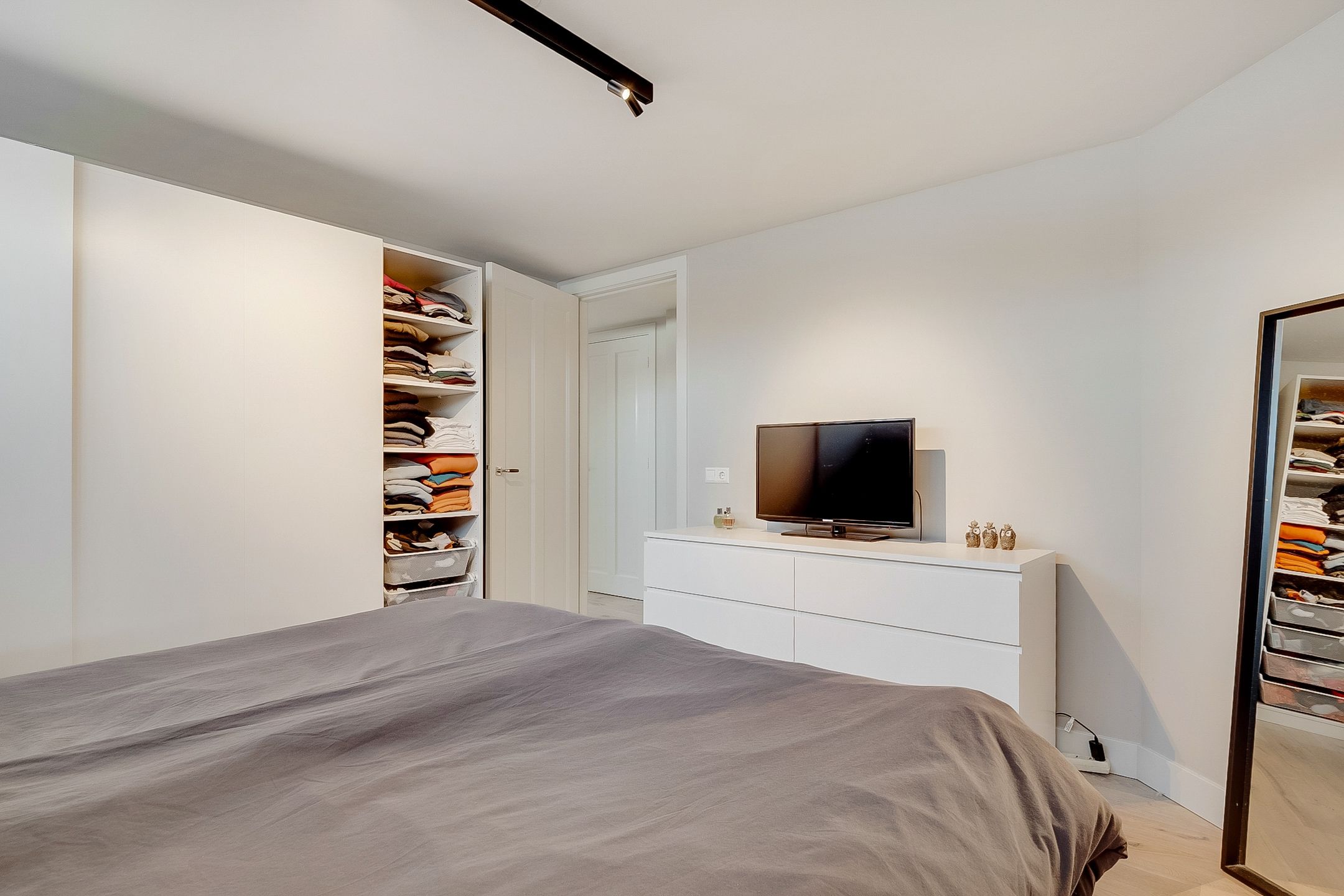 Foto 39 van Lange Muiderweg 578-S