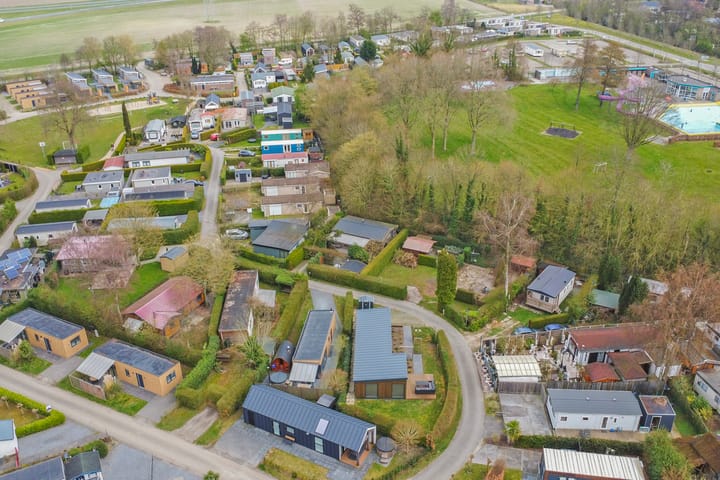 Photo 27 of Stelleplas 240