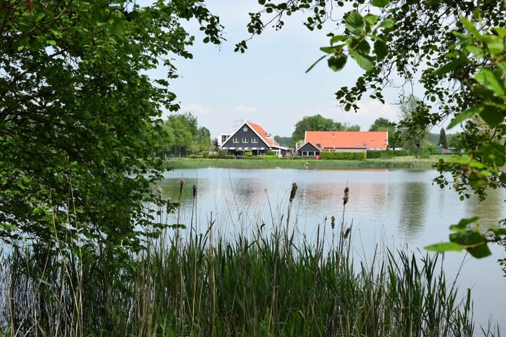 Photo 34 of Stelleplas 240