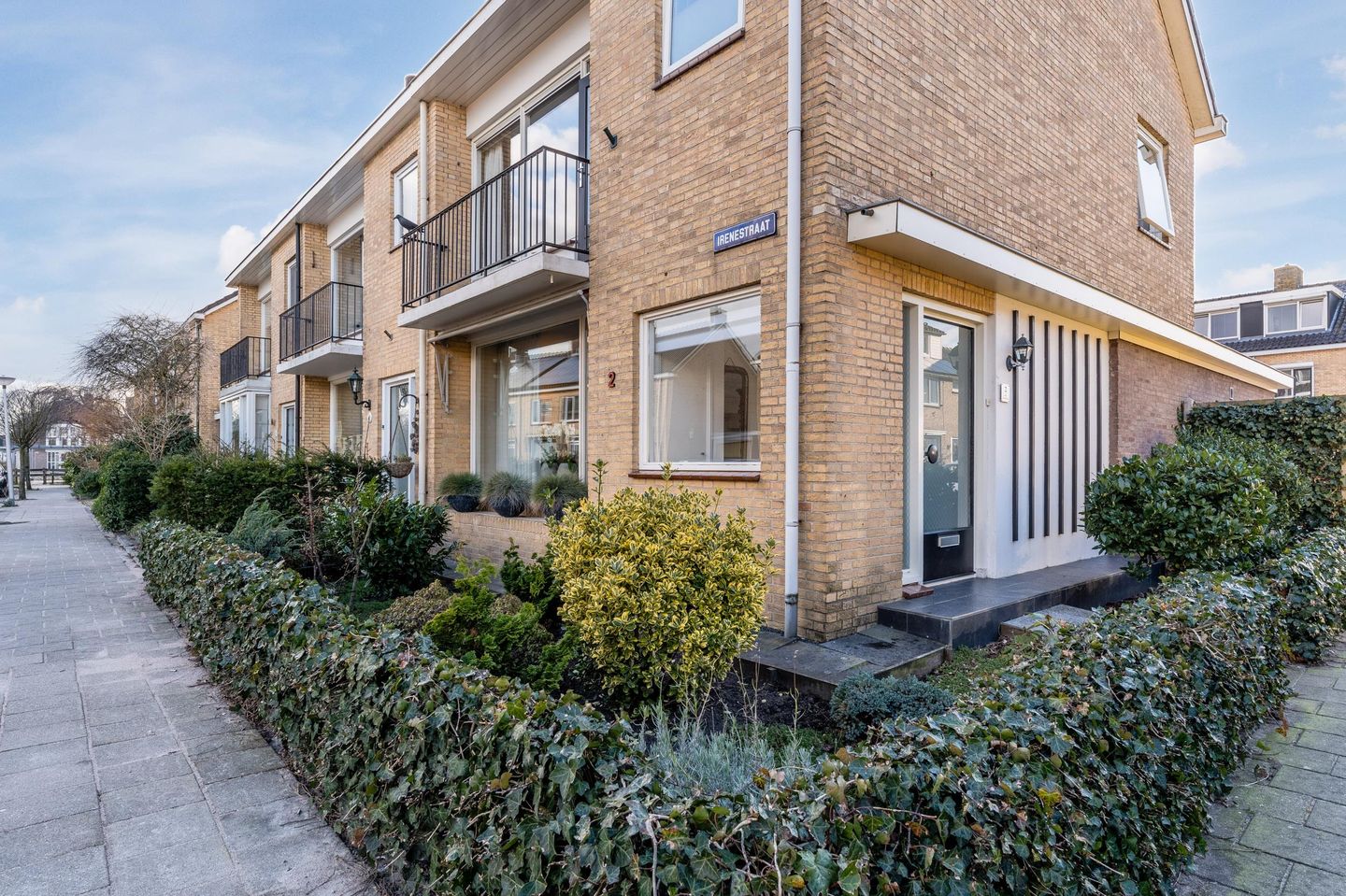 Foto 4 van Irenestraat 2