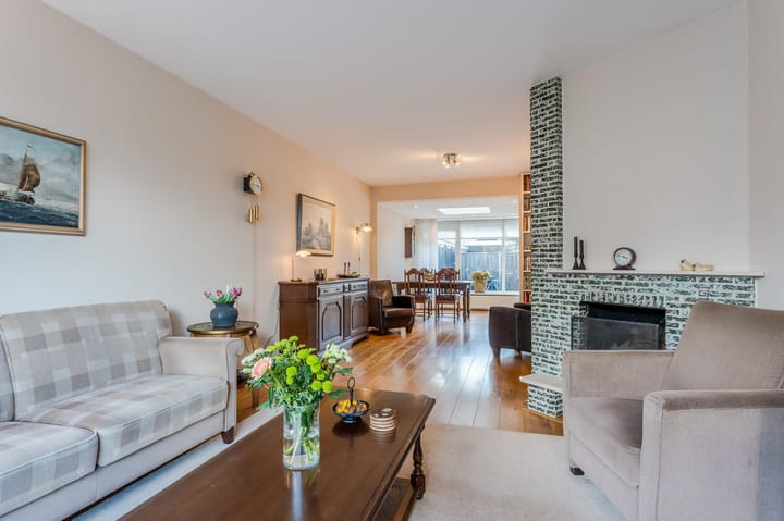 Foto 11 van Irenestraat 2