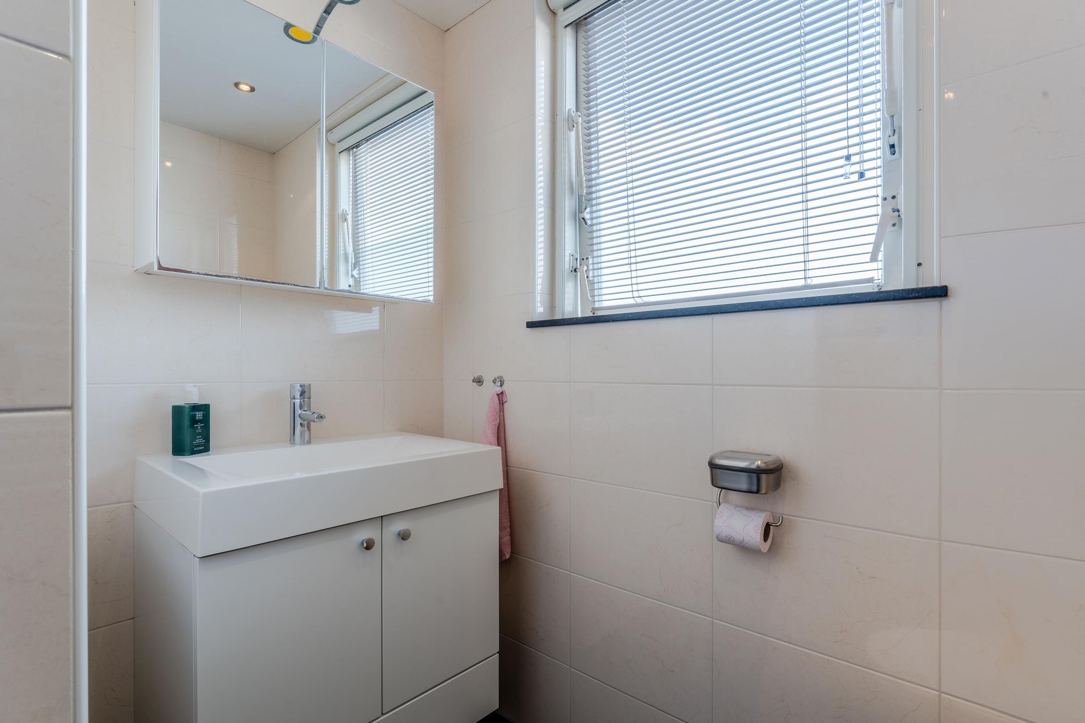 Foto 33 van Irenestraat 2