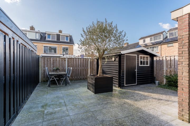 Foto 45 van Irenestraat 2