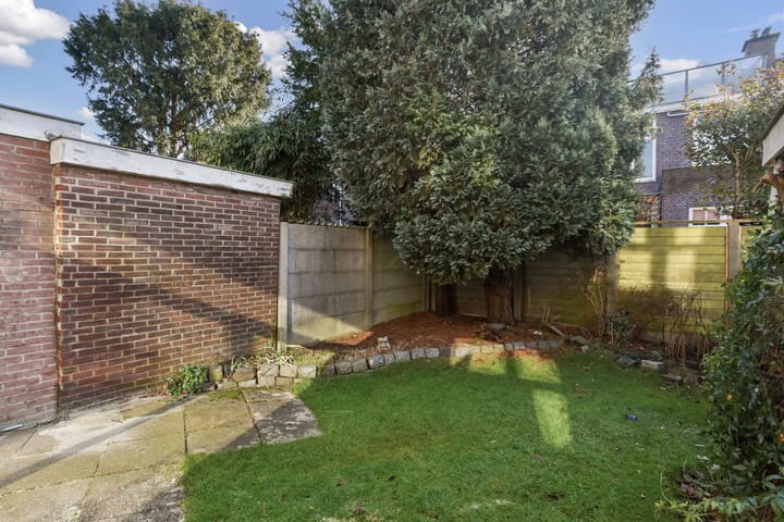 Foto 2 van Van Nijenrodestraat 35