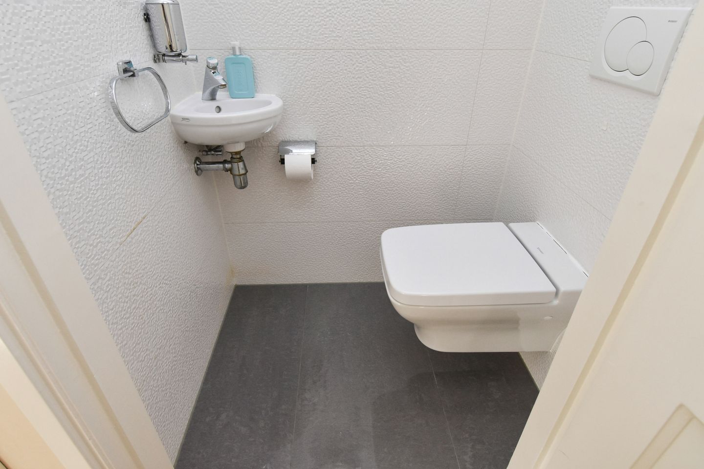 Foto 10 van Van Nijenrodestraat 35