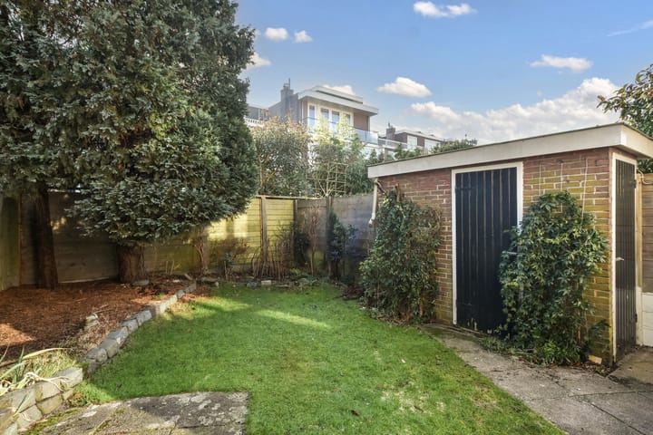 Foto 18 van Van Nijenrodestraat 35