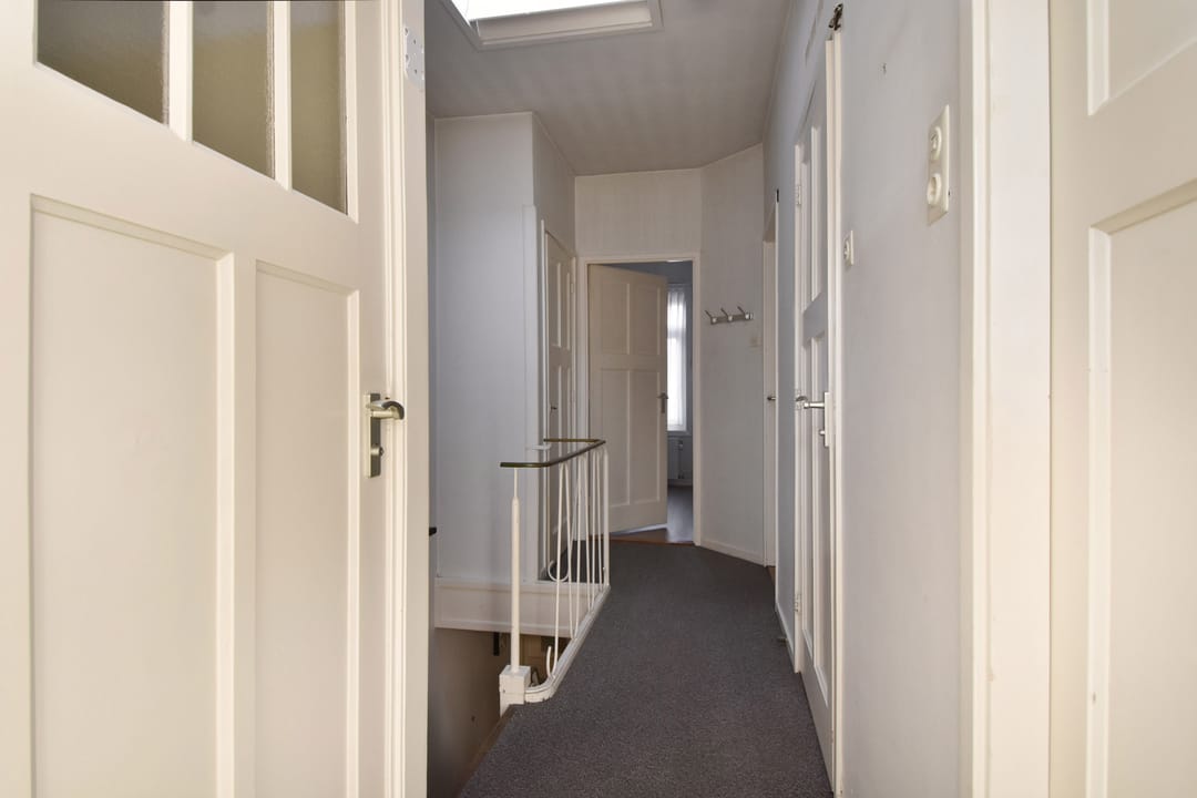 Foto 26 van Van Nijenrodestraat 35