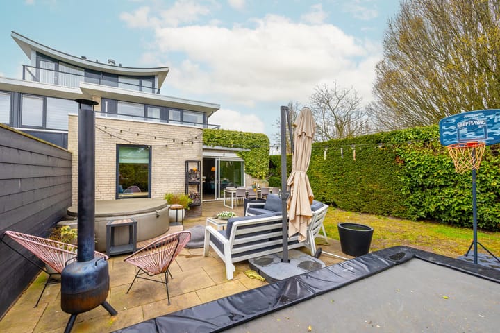 Photo 43 of Johannes Voorhoevestraat 47