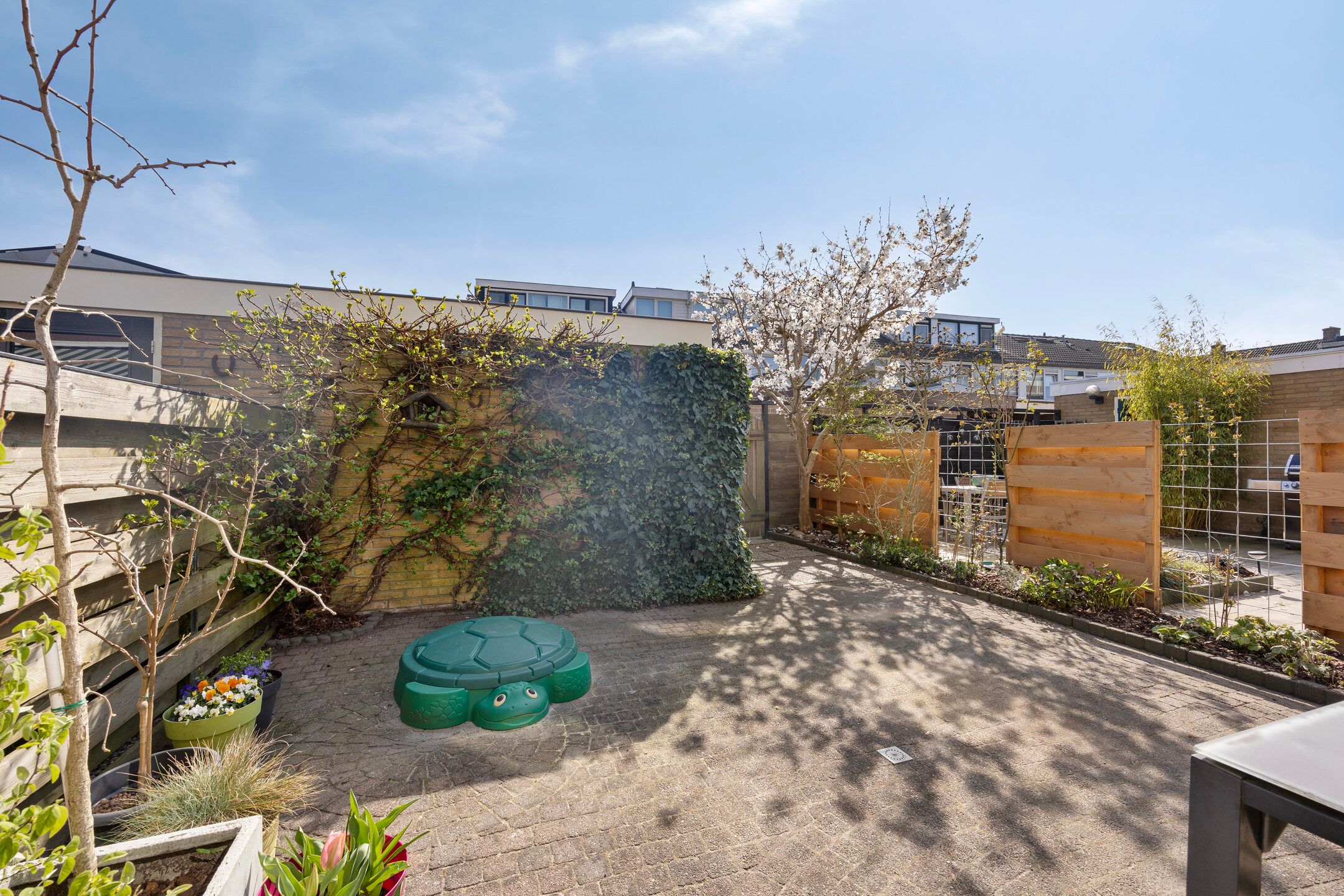 Foto 15 van Van Houtenstraat 10