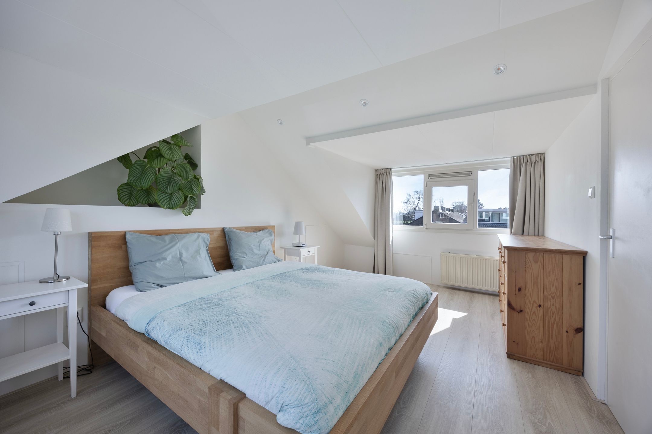 Foto 30 van Van Houtenstraat 10