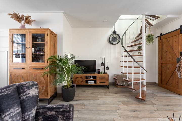 Photo 15 of Weteringstraat 9