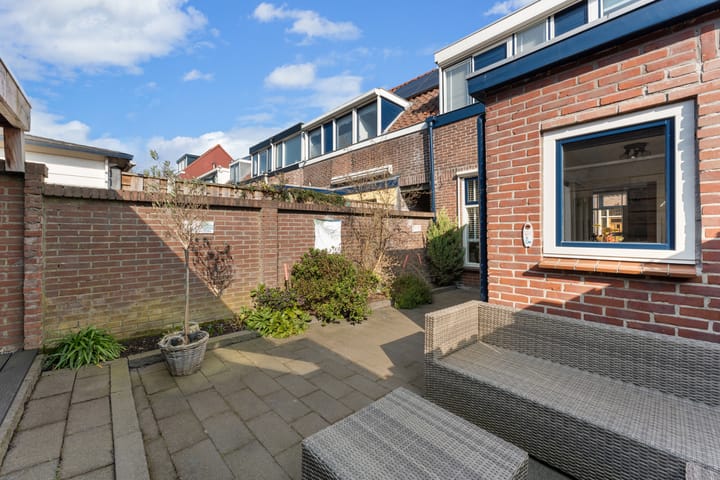 Photo 26 of Weteringstraat 9