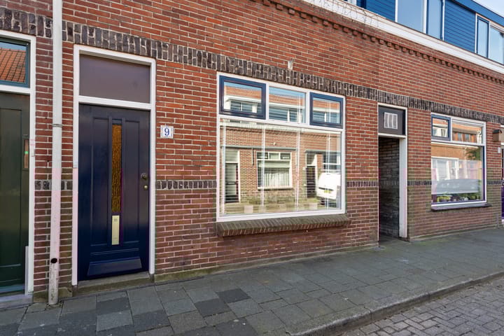 Photo 38 of Weteringstraat 9