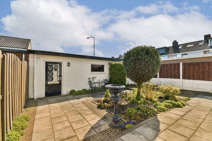 Foto 13 van Platanenlaan 56