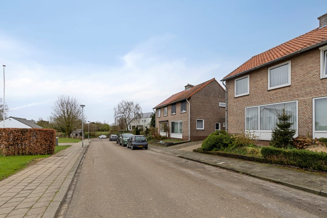 Foto 37 van Kapelweg 5