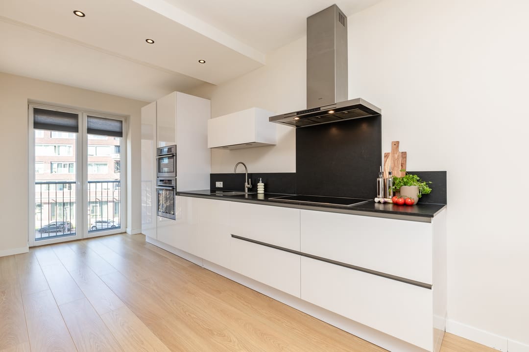 Photo 16 of Zwitserlandstraat 26