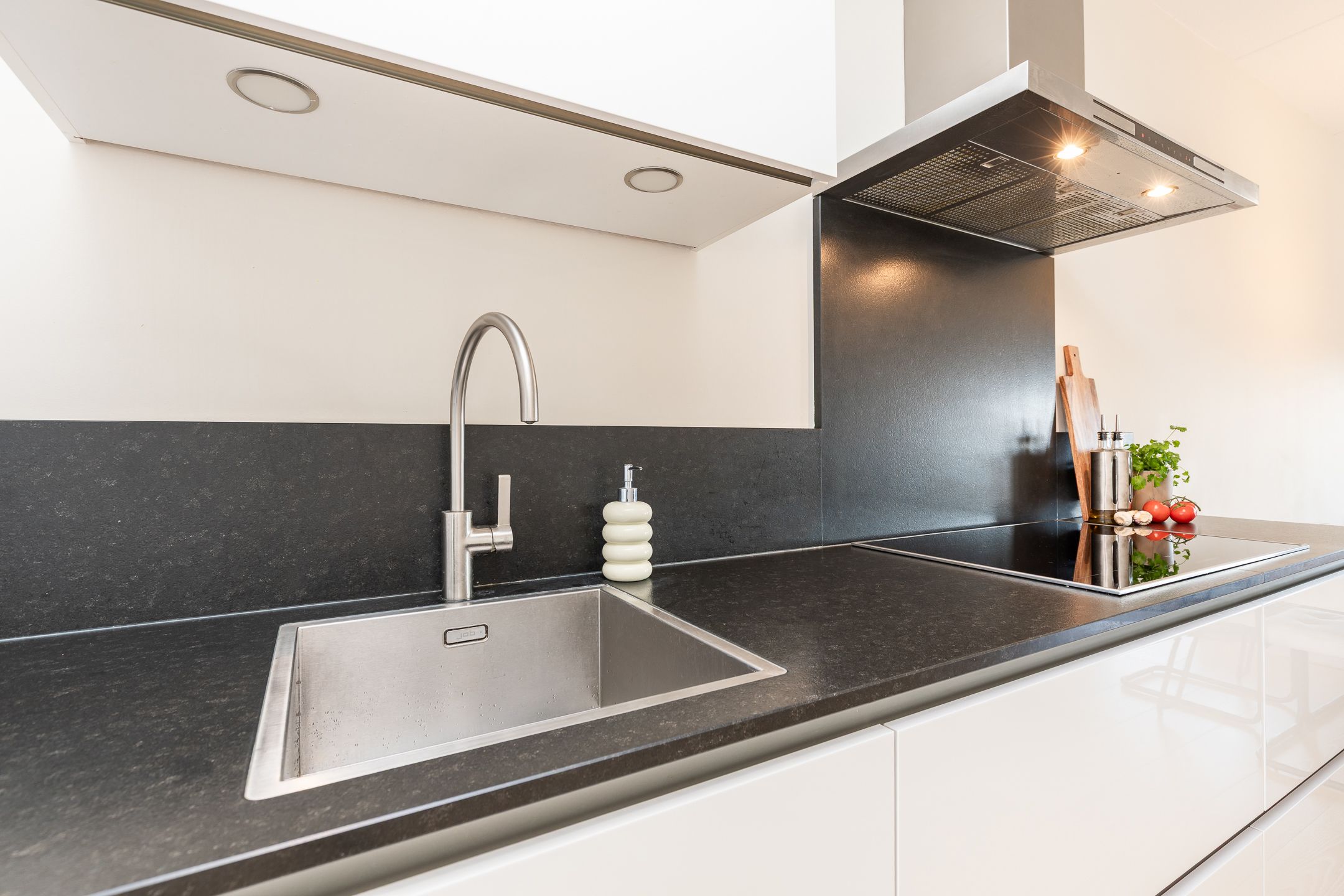 Photo 18 of Zwitserlandstraat 26