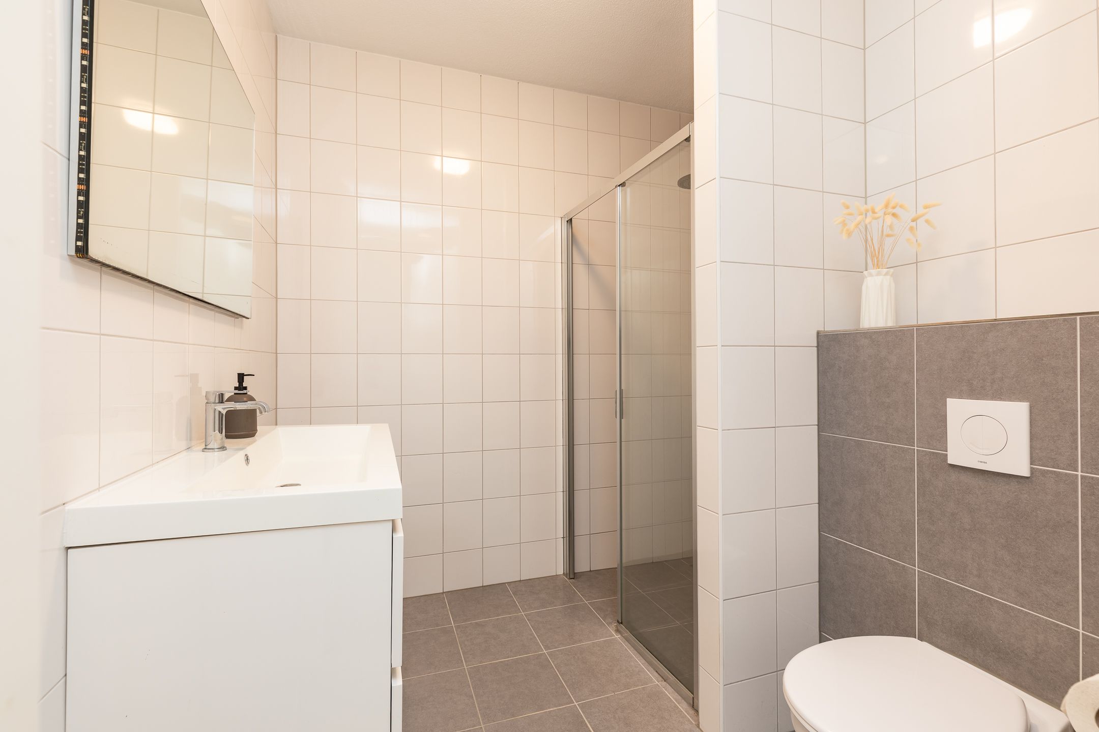 Photo 42 of Zwitserlandstraat 26