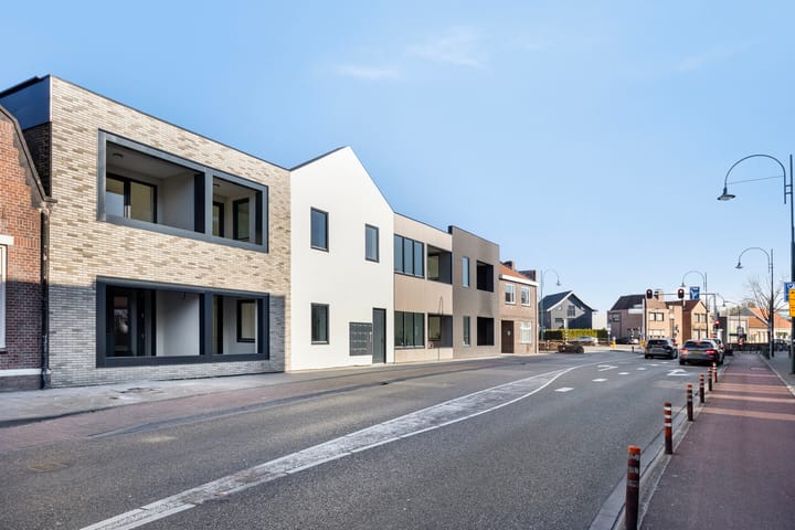 Photo 29 of Bredaseweg 38-A