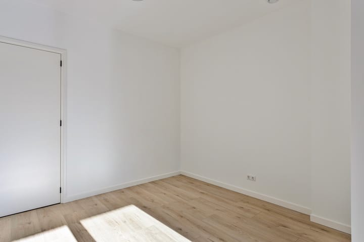 Photo 14 of Bredaseweg 38-A