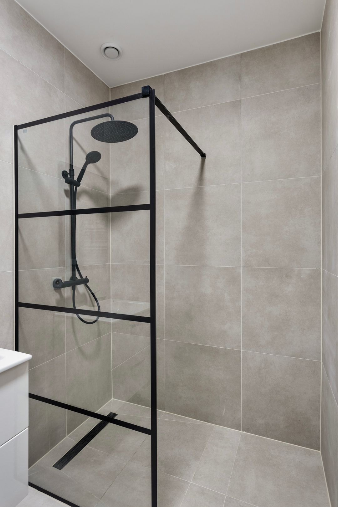 Foto 16 van Bredaseweg 38-A