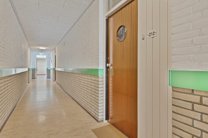 Foto 12 van Zuiderweg 212