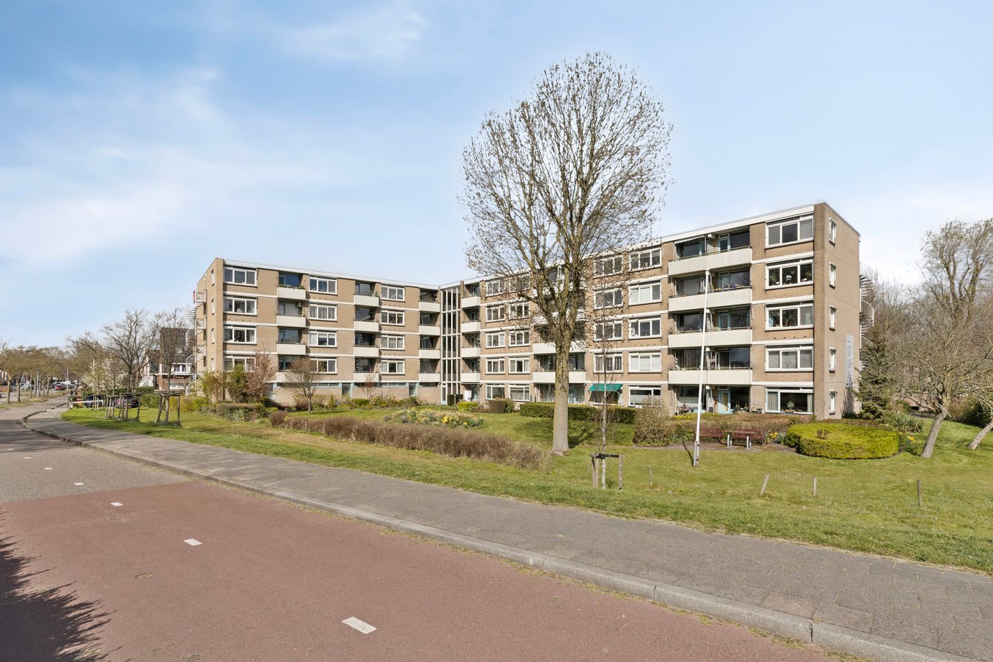 Foto 1 van Zuiderweg 212