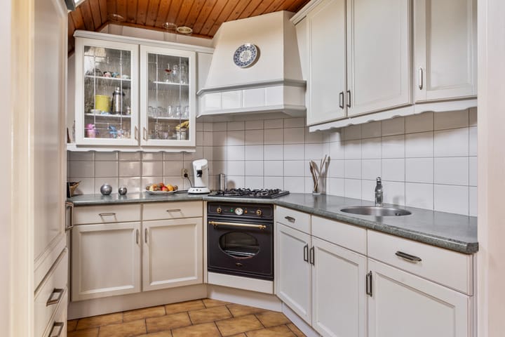 Foto 12 van Brand 58-A